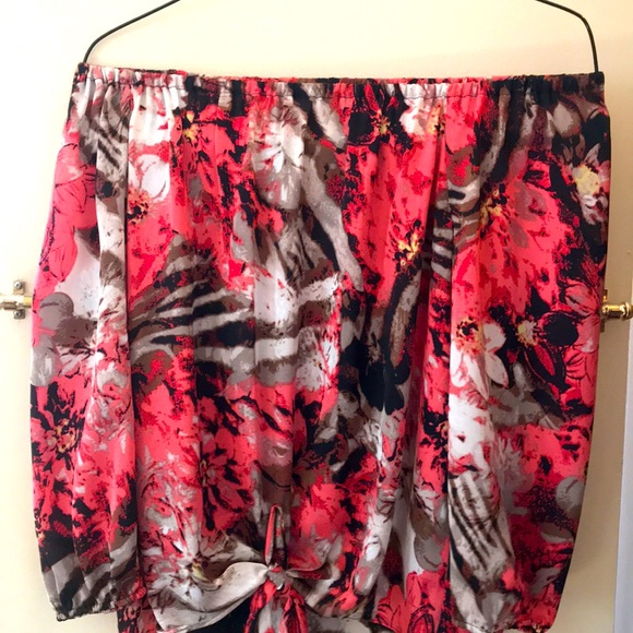 Shirt - Picture 1 of 2